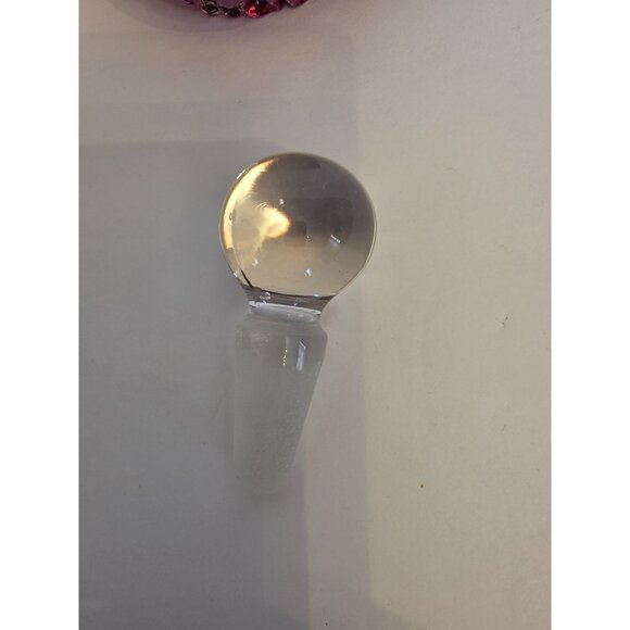 Vintage Amethyst Purple Glass Decanter With Stopper & Clear Handle - Picture 5 of 10